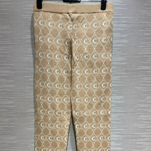 💎Han's house精品服飾💎CHLOE 滿版 LOGO 針織 毛衣 長褲 現貨 青年款-0
