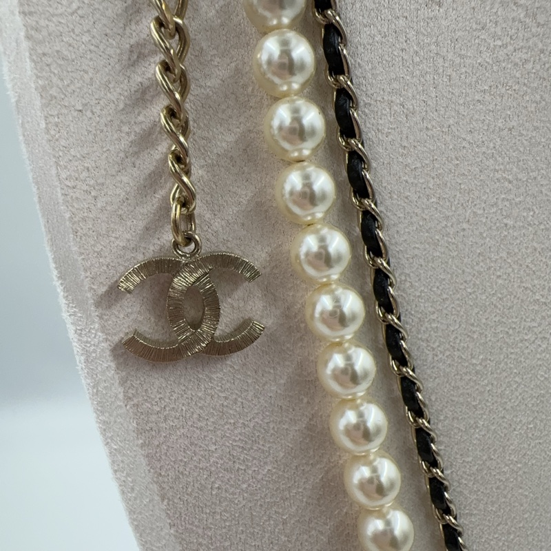 CHANEL珍珠皮穿鏈雙鏈圓形水鑽LOGO長項鍊-6