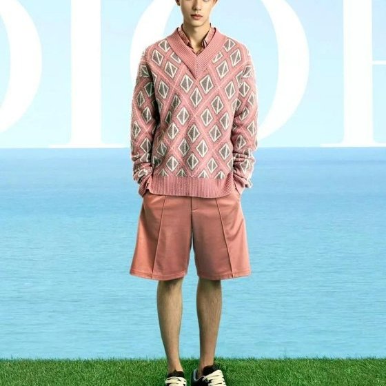 💎Han's house精品服飾💎DIOR 滿版 毛絨 毛衣 現貨 M 原價65000-4