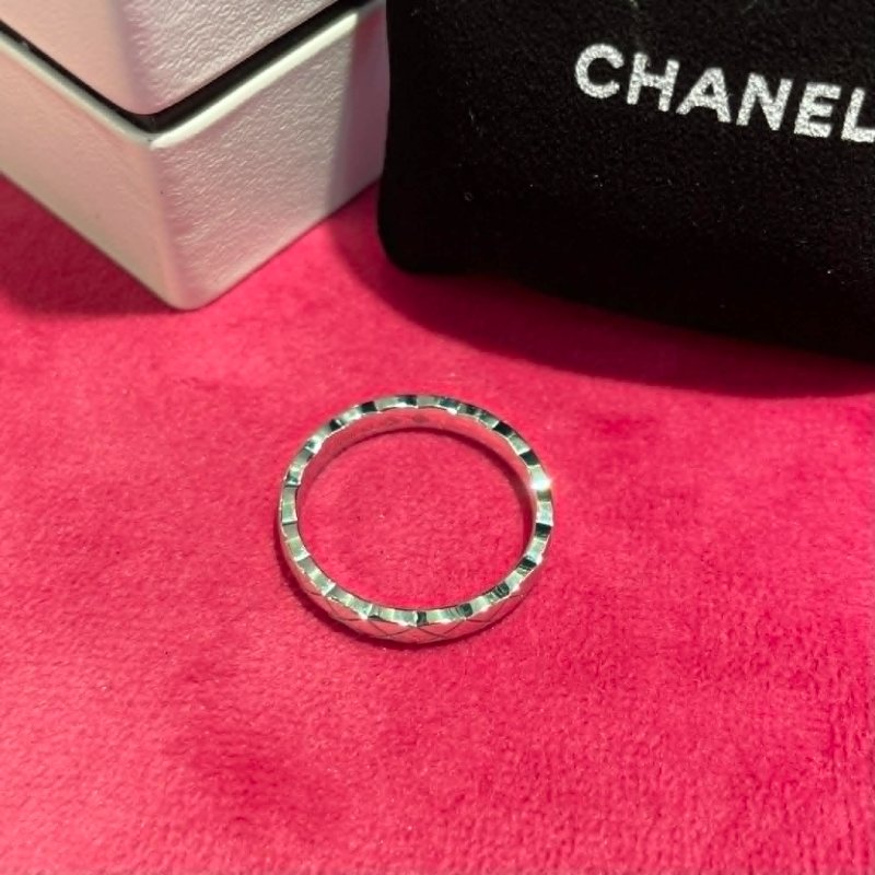 CHANEL COCO CRUSH戒指53號 白K-1