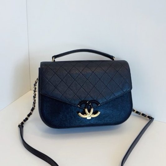 香奈兒/Chanel 荔枝牛皮 黑金大雙C古巴郵差包-5