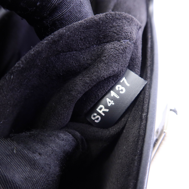 LOUIS VUITTON 漆皮皮革Twist PM鏈帶肩背袋-7