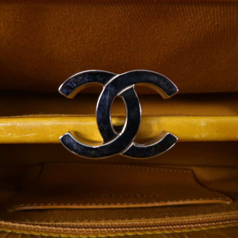 CHANEL 牛皮皮革Chain Shoulder鏈帶肩背袋-7