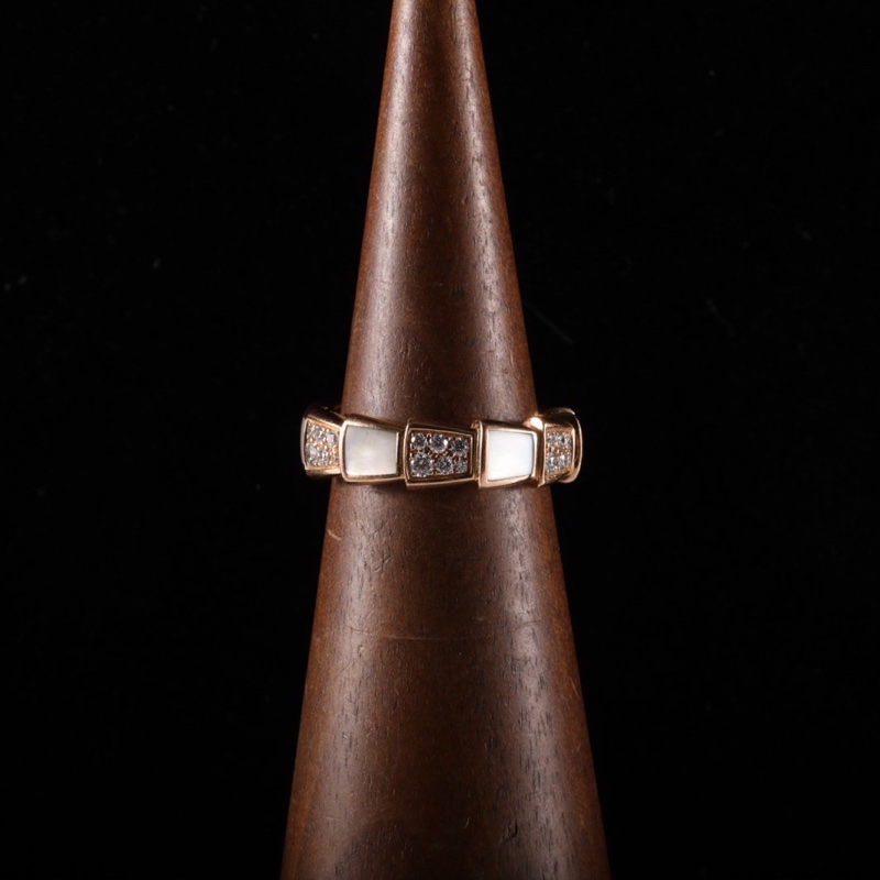 BVLGARI SERPENTI蛇戒貝母雙排間鑽戒指18K玫瑰金/鑽石/白貝母52-3