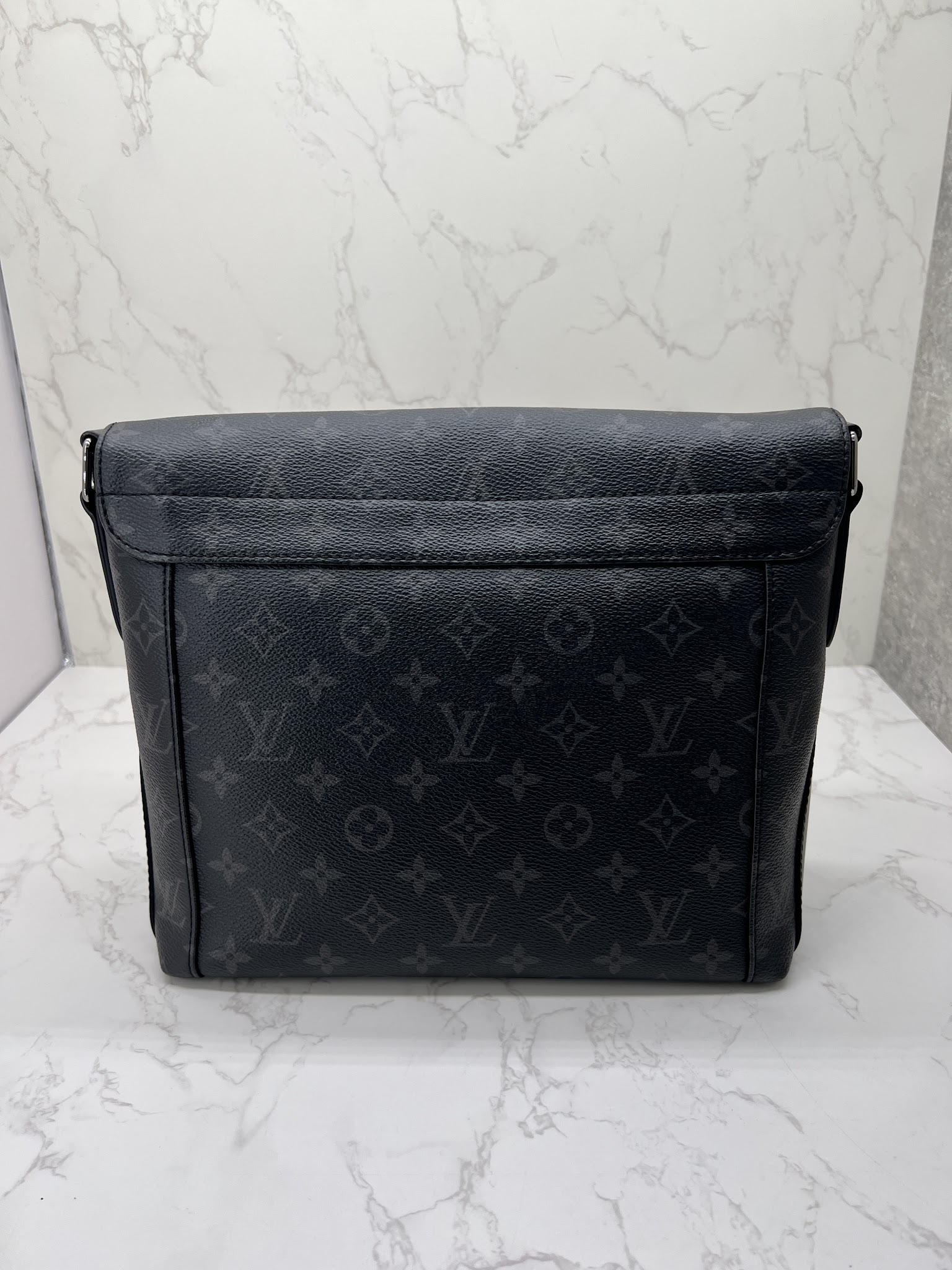 香緹國際精品 LV 黑武士 肩背包 1000-8