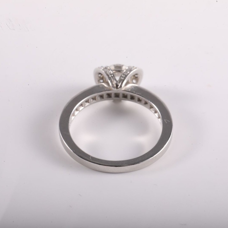 PIAGET 18K白金鑽石白金鏤空玫瑰花滿鑽戒指51-4