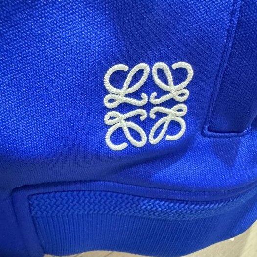 💎Han's house精品服飾💎 LOEWE 刺繡 LOGO 外套  現貨 46原價49000-3