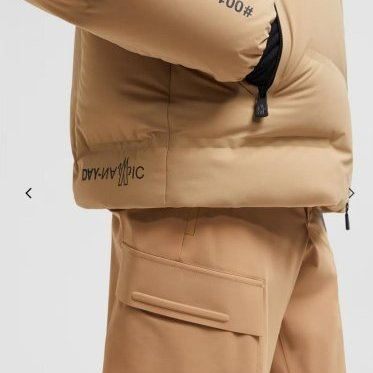 💎Han's house精品服飾💎moncler Arcesaz 滑雪系列 高機能 防水 羽絨 連帽 外套 可手水洗 現貨 L 原價82500-6