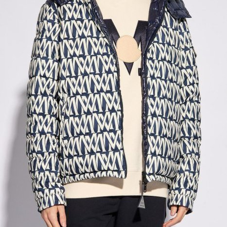 💎Han's house精品服飾💎 moncler Tablasses 羽絨 外套 特殊款 雙面穿 帽可拆 可手水洗 現貨 3/4原價79300-6