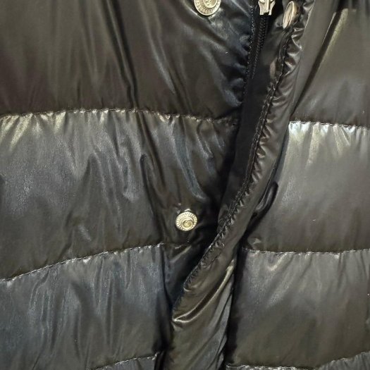 💎Han's house精品服飾💎MONCLER Gliere 羽絨 連帽 外套 可手水洗 義大利製 現貨 3 原價61200-2