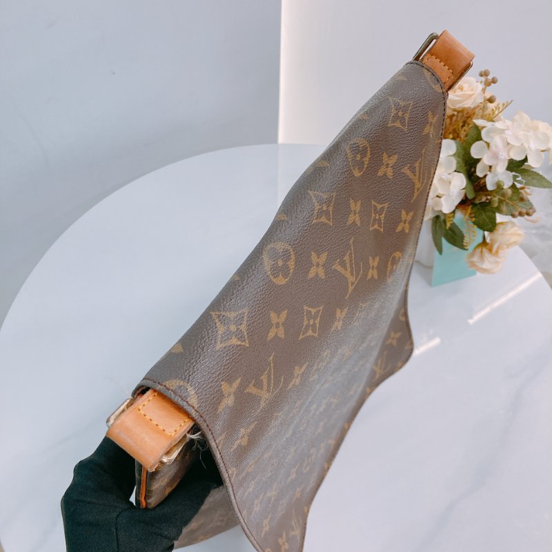 MS0640 Louis Vuitton 路易威登 輕便小背包 斜背 帆布 經典老花紋 金扣 Musette Salsa Crossbody Canvas Monogram x GHW-10