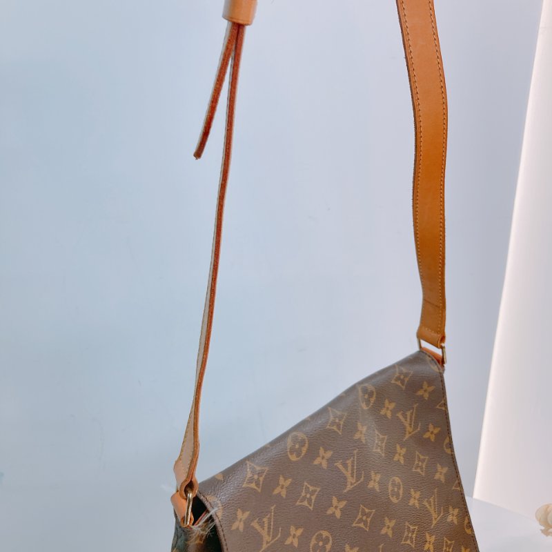 MS0640 Louis Vuitton 路易威登 輕便小背包 斜背 帆布 經典老花紋 金扣 Musette Salsa Crossbody Canvas Monogram x GHW-12