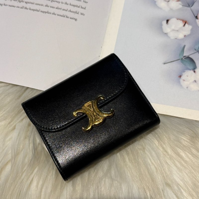 CELINE TRIOMPHE小號翻蓋錢包-0