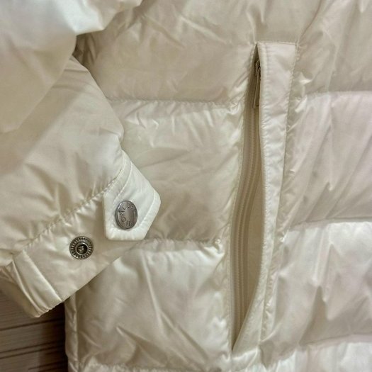 💎Han's house精品服飾💎 Moncler Pavin 羽絨 連帽外套 可手水洗 現貨 3/6 原價57000-3