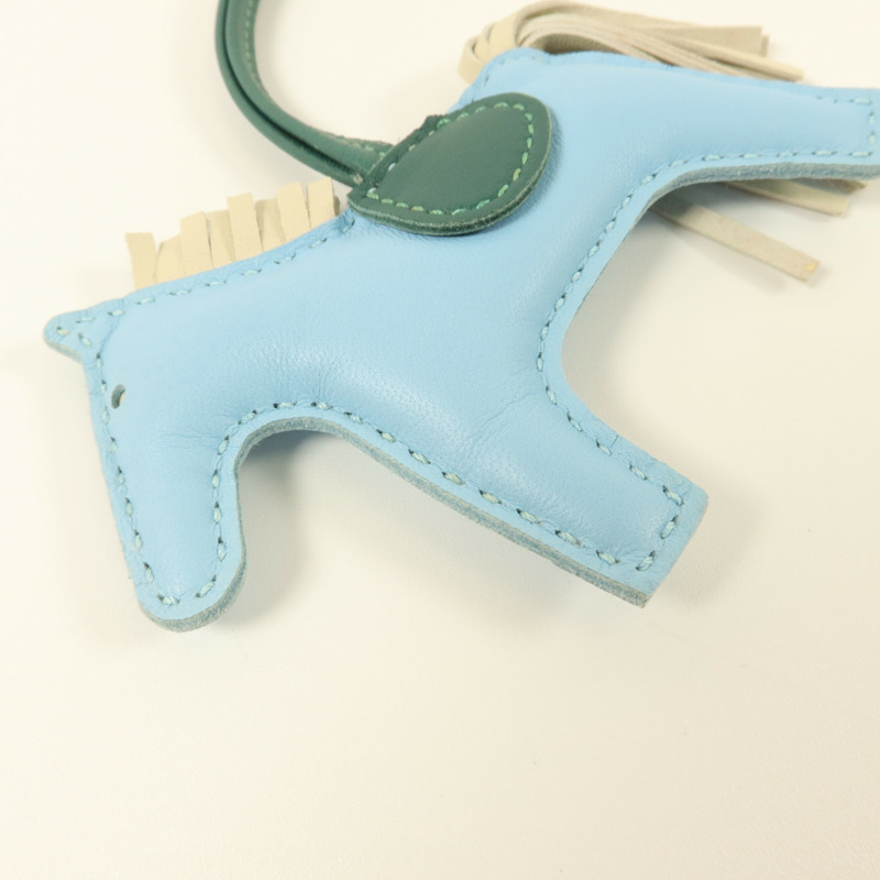 HERMES Milo皮革Rodeo PM掛飾Celeste/Malachite/Craie-8