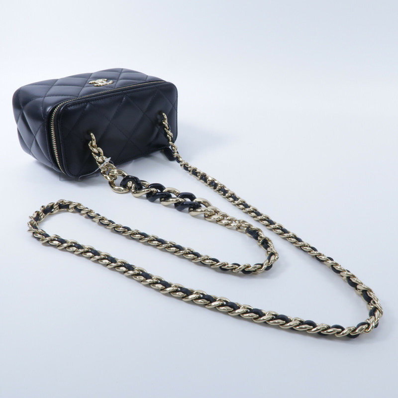 CHANEL 羊皮皮革Vanity Case鏈帶肩背袋-9