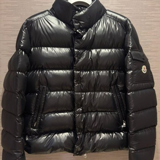 💎Han's house精品服飾💎 MONCLER Lule 羽絨 外套 可手水洗 現貨3 原價58000-0