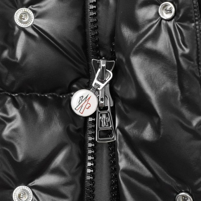💎Han's house精品服飾💎 MONCLER Lule 羽絨 外套 可手水洗 現貨3 原價58000-6