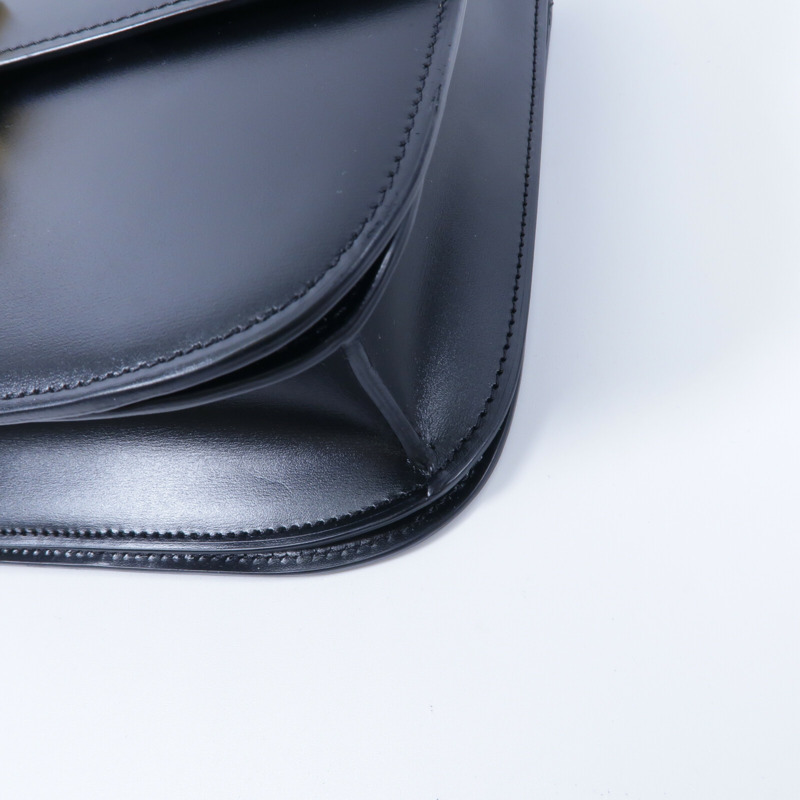 CELINE 牛皮皮革Classic Box Medium肩背袋-11