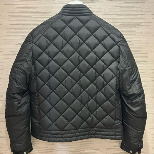 💎Han's house精品服飾💎 moncler Vulpie 防水 羽絨 騎士 外套 可手水洗 現貨 3 原價65600-1