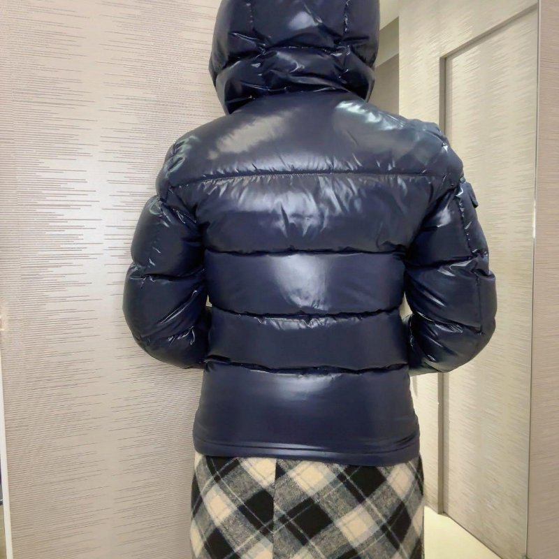 💎Han's house精品服飾💎 moncler Ecrins 羽絨 連帽 外套 現貨 00 原價 67600-1