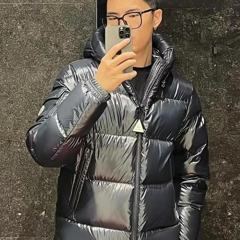 💎Han's house精品服飾💎 moncler Ecrins 羽絨 連帽 外套 現貨 00 原價 67600-7
