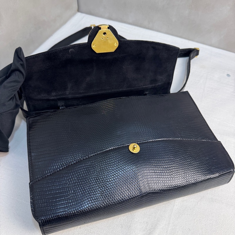 【赫蒂國際精品】 Gucci 黑色皮革翻蓋肩背包 vintage 二手 中古-18