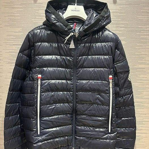 💎Han's house精品服飾💎 MONCLER Galion 羽絨 連帽 外套 深藍 現貨 S 原價52800-2