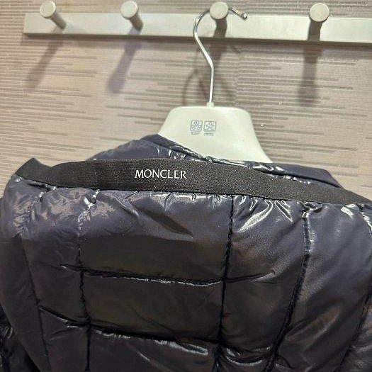💎Han's house精品服飾💎 MONCLER Galion 羽絨 連帽 外套 深藍 現貨 S 原價52800-6