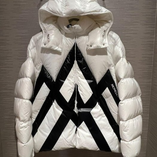 💎Han's house精品服飾💎 MONCLER Haine 羽絨 連帽 可拆 外套 現貨 6可手水洗 原價83500-7
