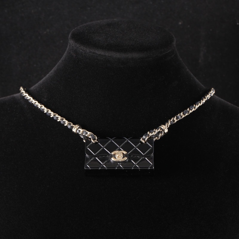 CHANEL 合金23CCF口蓋包包項鏈-1