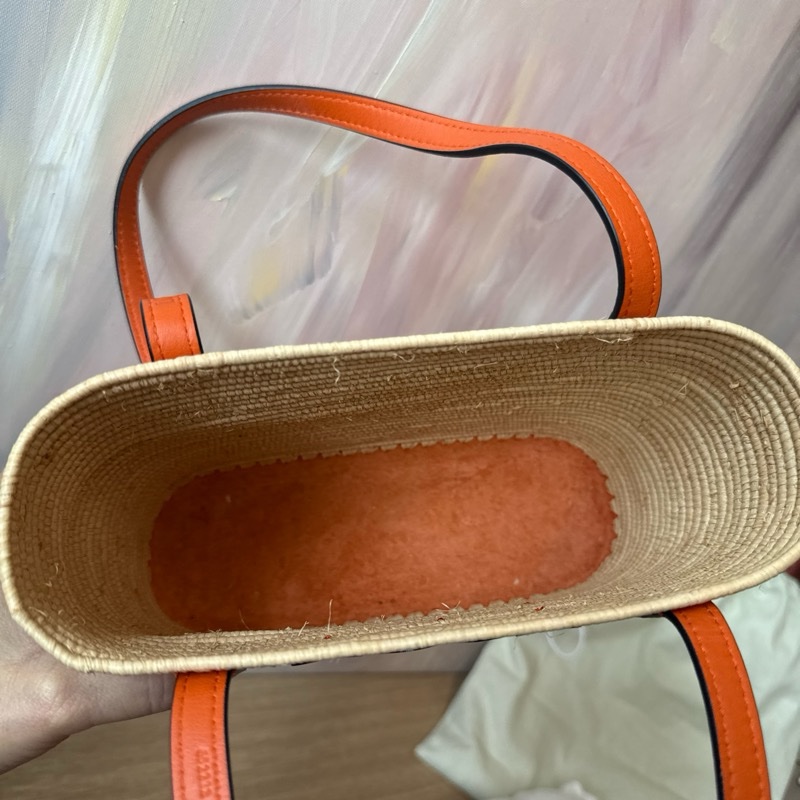 Loewe 橘色草編皮質菜籃包-4