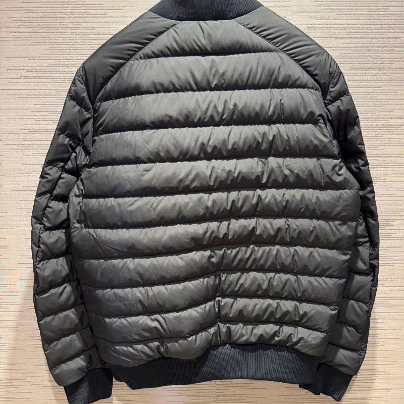 💎Han's house精品服飾💎  moncler Mounier 羽絨 外套 消光 黑 可手水洗 現貨6 原價52600-1