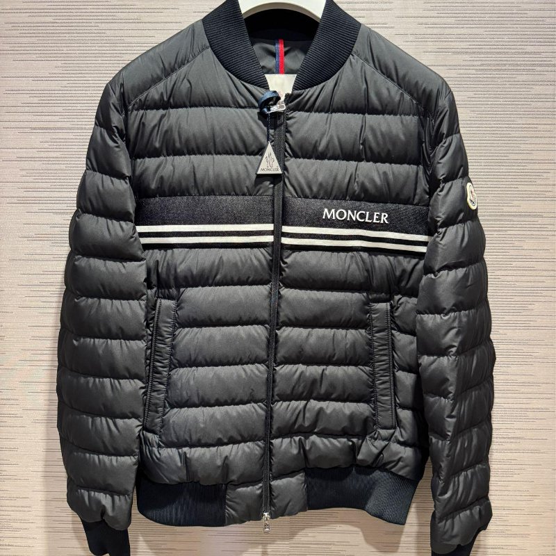 💎Han's house精品服飾💎  moncler Mounier 羽絨 外套 消光 黑 可手水洗 現貨6 原價52600-3