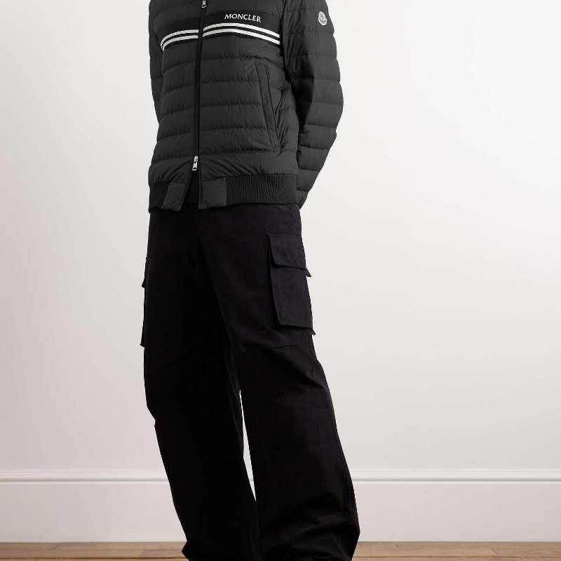 💎Han's house精品服飾💎  moncler Mounier 羽絨 外套 消光 黑 可手水洗 現貨6 原價52600-6