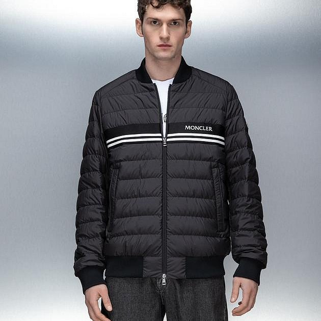 💎Han's house精品服飾💎  moncler Mounier 羽絨 外套 消光 黑 可手水洗 現貨6 原價52600-7