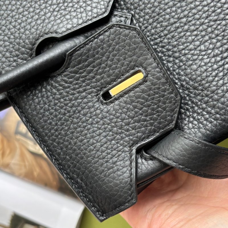 天菜 ::HERMES:: 黑金釦 BIRKIN 30 柏金包30公分 手提包 公事包-16