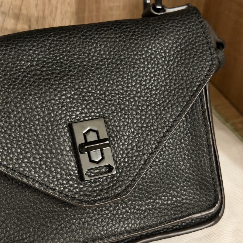 Rebecca Minkoff Darren mini 黑色真皮斜背包｜黑五金 流蘇 小方包 側背包-1