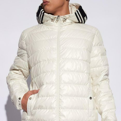 💎Han's house精品服飾💎 moncler Cornour 羽絨 連帽 外套 可水手洗 現貨 2/3/4原價52800-6