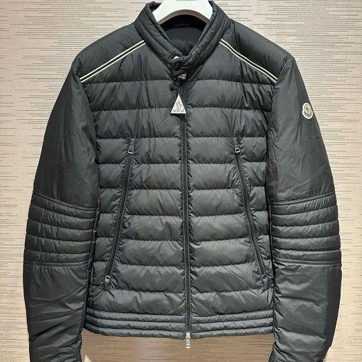 💎Han's house精品服飾💎  moncler Perial 羽絨 騎士 外套 可手水洗 現貨4 原價47700-0