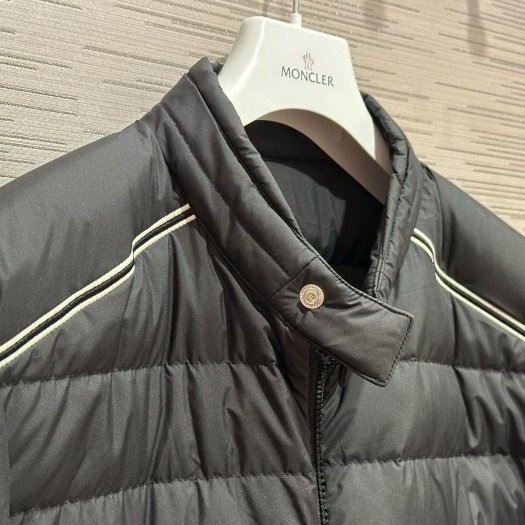 💎Han's house精品服飾💎  moncler Perial 羽絨 騎士 外套 可手水洗 現貨4 原價47700-2