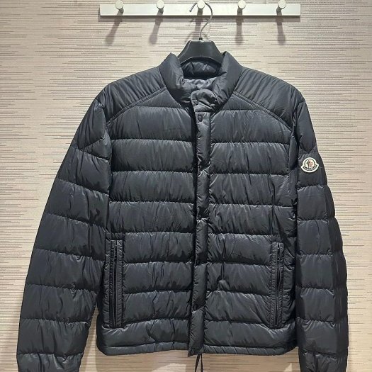 💎Han's house精品服飾💎  moncler Selves 羽絨 外套 消光 深藍 可手水洗 現貨 L 原價49600-0