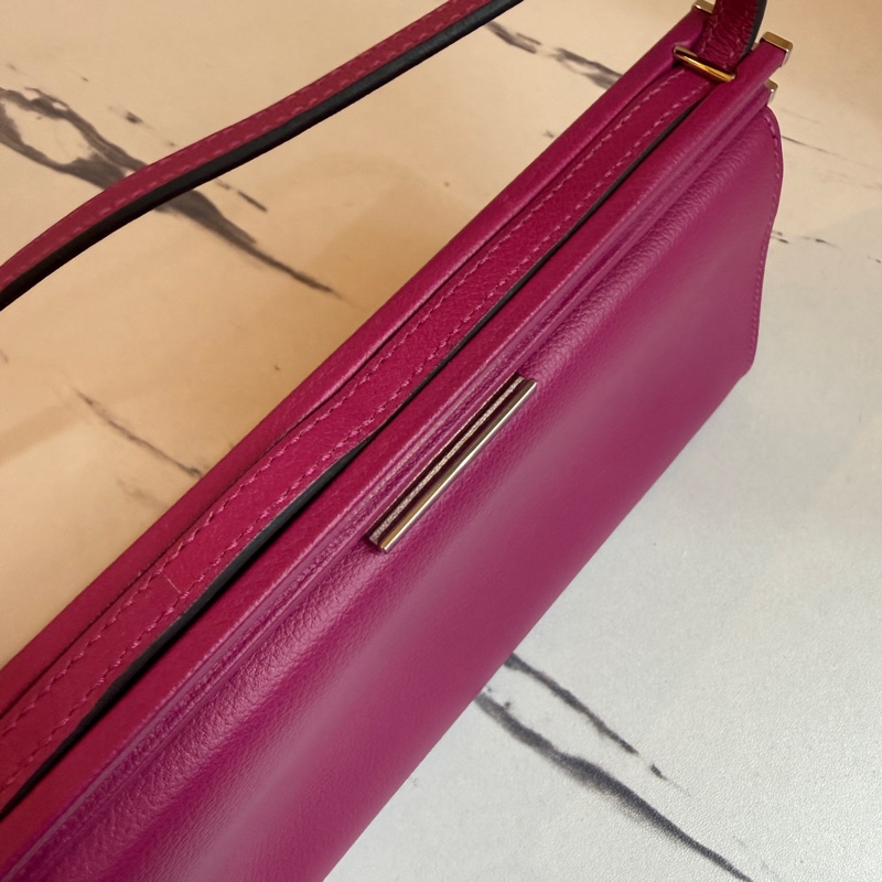Hermes 真的很好看不要看他小小打開好裝斜背包-12