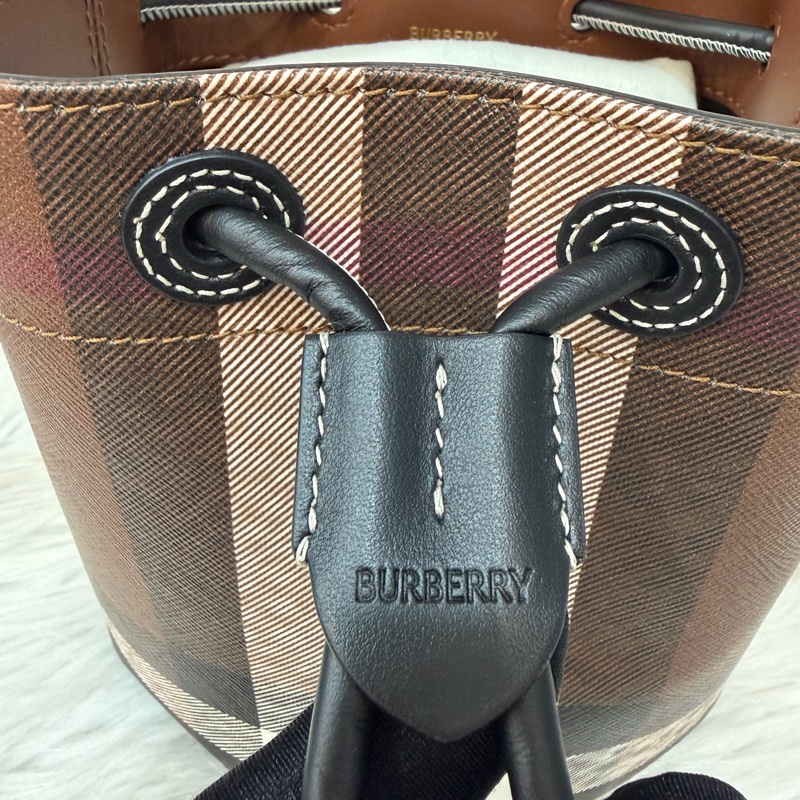 Burberry 8112238 經典格紋水桶包 手提包 側背包 斜背包-14