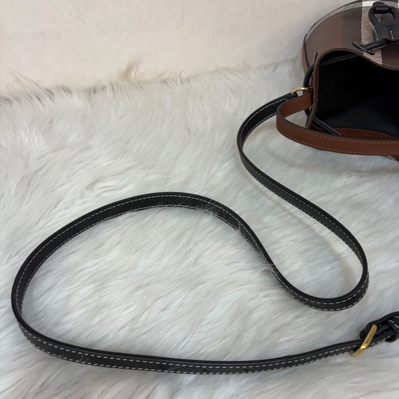 Burberry 8112238 經典格紋水桶包 手提包 側背包 斜背包-30