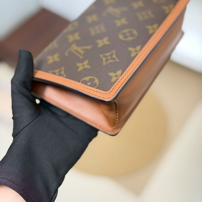 🏷LV 路易威登．Dauphine 達芙妮 woc M68746 芯片款-6