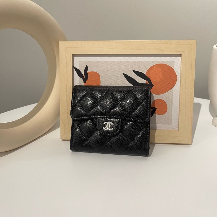 全新 CHANEL Wallet 黑色 荔枝紋 銀CC 三折 6卡 短夾 AP0231 現貨-5