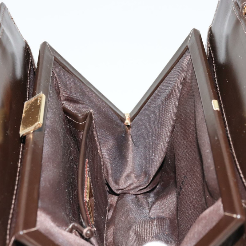 【日本直送】FENDI 手提包 皮革 黑色 金色 正品 179086A-18