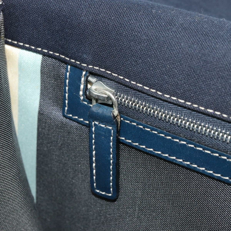 【日本直送】FENDI 大理石紋 Mamma Baguette 單肩包 帆布 海軍藍 銀色 正品 am11569A-23