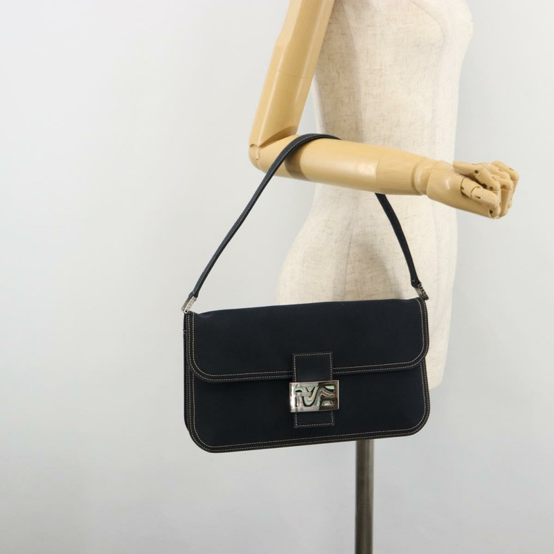 【日本直送】FENDI 大理石紋 Mamma Baguette 單肩包 帆布 海軍藍 銀色 正品 am11569A-25